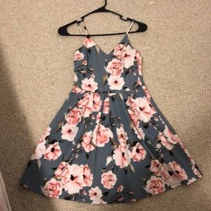 Long flowery dress
